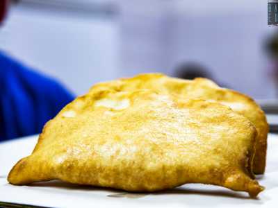 Bari, sua maest� il panzerotto fritto